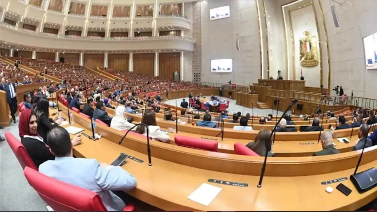مقترح برلماني لتعقب السيم بوكس والحسابات والهاشتاجات الوهمية 