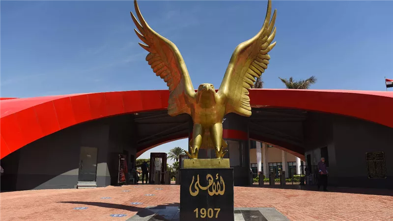 قرار عاجل من الخطيب بشأن فريق الكرة قبل موقعة الوداد
