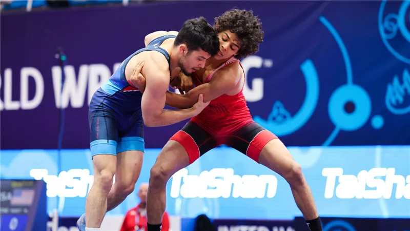 أحمد بغدودة ينفي هروبه ويشكر السيسي والشعب المصري على دعمه