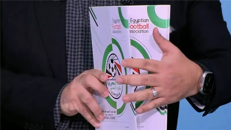 من هو الكشف عن هوية المسئول عن تسريب عقود اللاعبين بالزمالك
