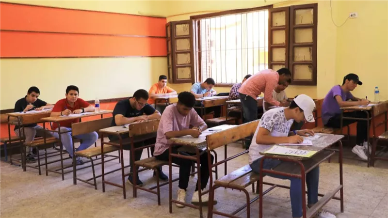 تحذير عاجل للطلاب عقوبة الغش بالثانوية العامة تصل للحبس والغرامة