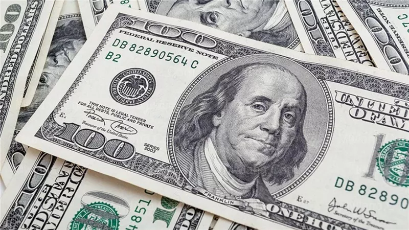 مفاجأة في سعر الدولار اليوم بالسوق السوداء