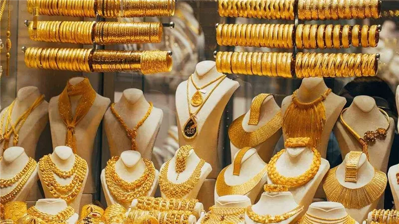 الذهب يشهد أكبر خسارة منذ أشهر بعد حديث رئيس البنك المركزي الأمريكي