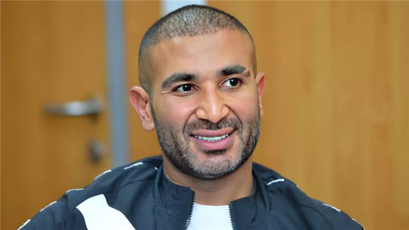 عيب تقول لامرأة اخرسي تطورات جديدة فى خناقة أحمد سعد ومنظمة حفله بتونس