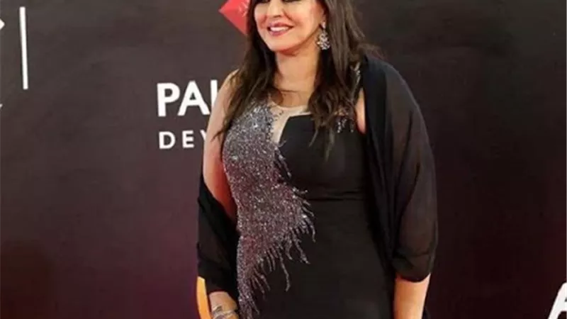 لاول مرة .. تعرف على العمر الحقيقى للفنانة هالة صدقى فى عيد ميلادها