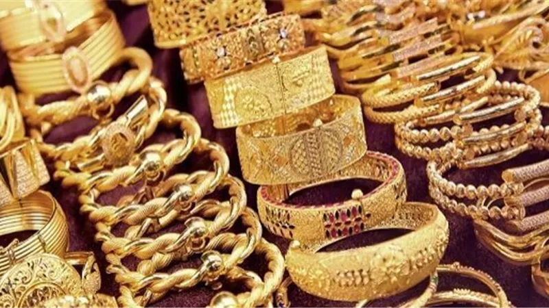 الذهب يتراجع فى الاسواق المصرية صباح اليوم الاثنين .. تعرف على السعر الان