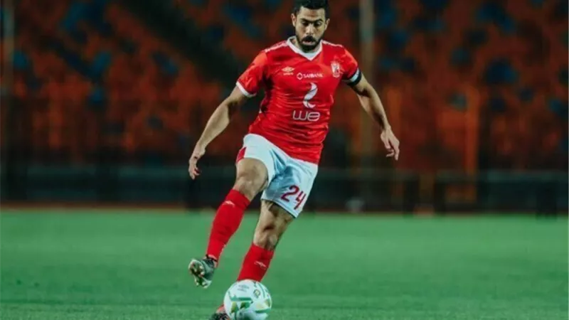 قد يحدث جديد.. شوبير يفجر مفاجأة بشأن رحيل أحمد فتحي عن الأهلي