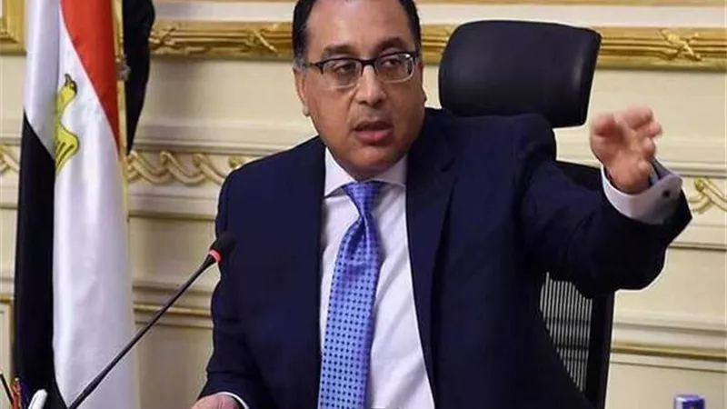 وردنا الان | تعرف على ما فعلة رئيس الحكومة الدكتور مصطفى مدبولى منذ قليل