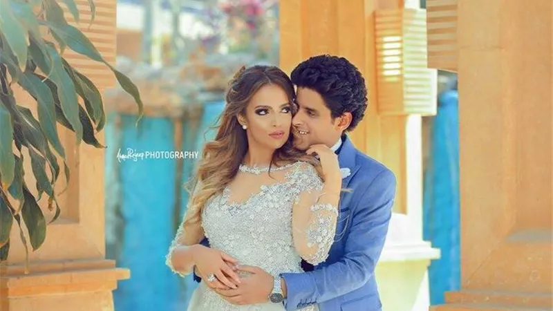 بالفيديو.. احدث فوتوسيشن لنجوم مسرح مصر حمدي المرغنى واسراء عبد الفتاح فى حفل زفافهم