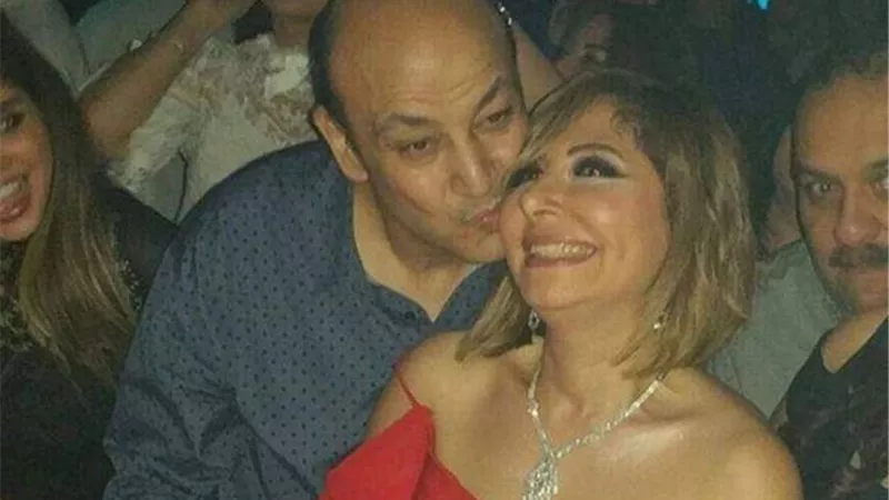 شاهد بالفيديو.. كيف احتفل عمرو أديب بعيد ميلاد لميس الحديدى و..