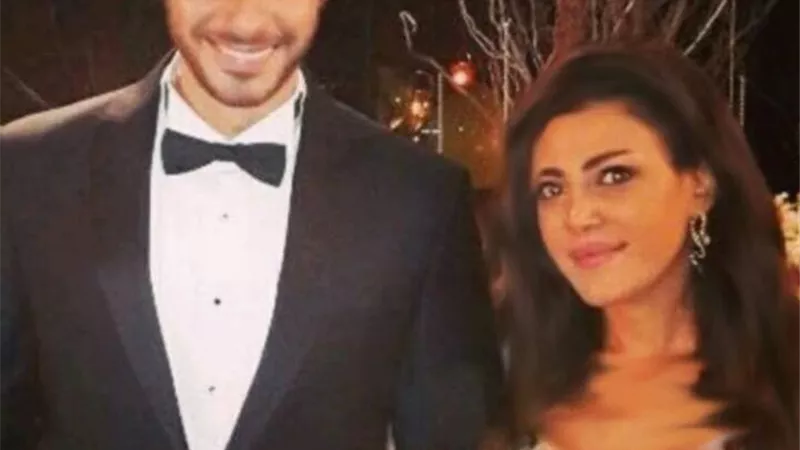 بالفيديو.. أحمد السعدنى يعلن زواجه من ريهام حجاج و هى تضحك وترد