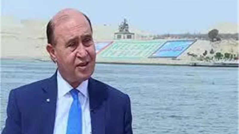 الفريق مهاب مميش يكشف عن شئ ســــــار جدا حدث اليوم الاربعاء فى قناة السويس