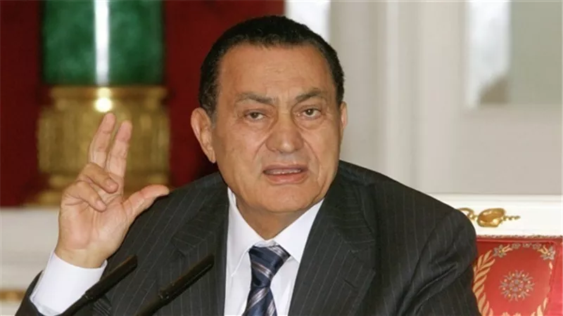 مبارك يخرج عن صمتة و يكشف أسراراً جديدة عن غزو الكويت ورغبة إسرائيل في الانضمام للجامعة العربية
