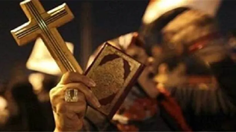 شاهد ما فعلتة الكنيسة مع الصائمين فى رمضان .. وسفير دولة كبرى يرد على هذا الامر | صور