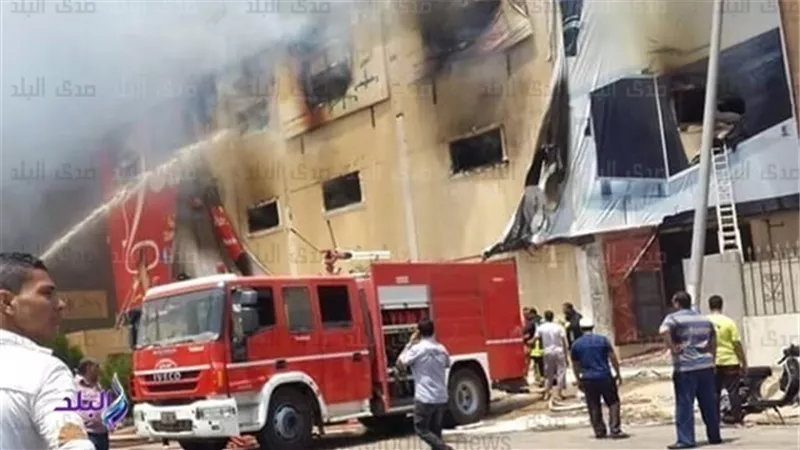 حريق فى مصنع لفرم الأقطان بالخانكة والحماية المدنية تهرع لمكان الحريق للسيطرة على الوضع