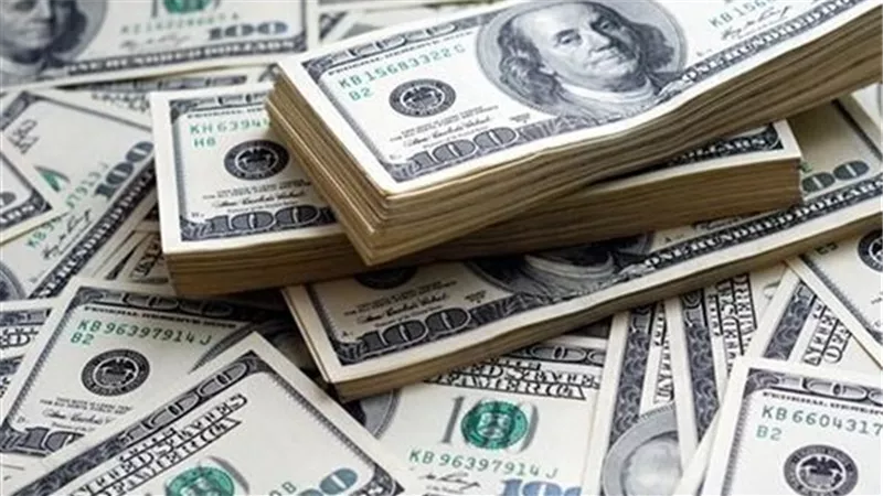نكشف السر وراء هزيمة الدولار امام الجنية المصري بهذه الطريقة خلال الايام الماضية