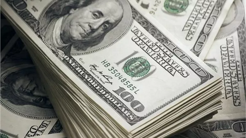 خبير مصرفى يفجر مفاجاة عن ما سيحدث فى الدولار حتى نهاية العام الحالى 2019