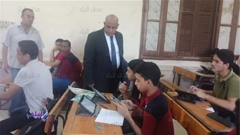 تسريب صور امتحان فلسفة أولى ثانوي عبر فيس بوك